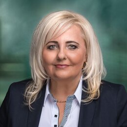 finančná agnetka, Iveta Bugisová